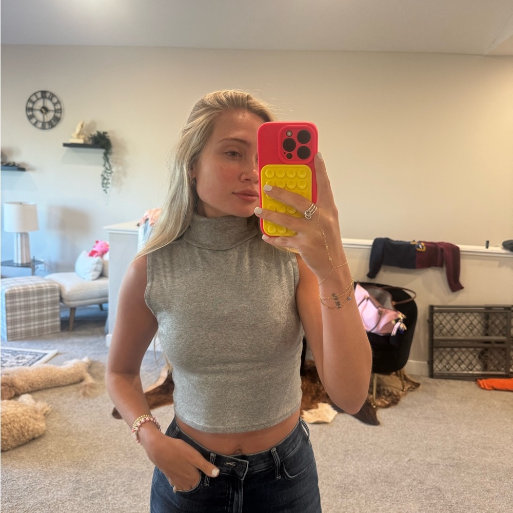 Gray Sleeveless Turtleneck Top